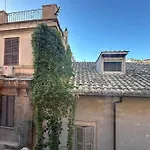 Rooftops View Between Pantheon And Navona