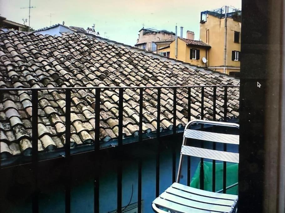 Rooftops View Between Pantheon And Navona